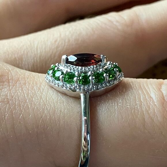 Natural Red Garnet Chrome Diopside Sterling Silver Ring - Picture 3 of 9